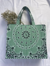 Load image into Gallery viewer, G R E E N - standard tote bag