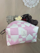 Load image into Gallery viewer, the heirloom makeup bags - pink