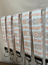 Load image into Gallery viewer, the harvest florals
