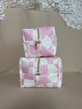 Load image into Gallery viewer, the heirloom makeup bags - pink
