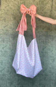 the mauve bows