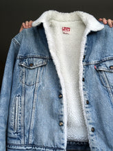 Load image into Gallery viewer, Levi’s Sherpa Sheepskin Truckers Denim Jacket
